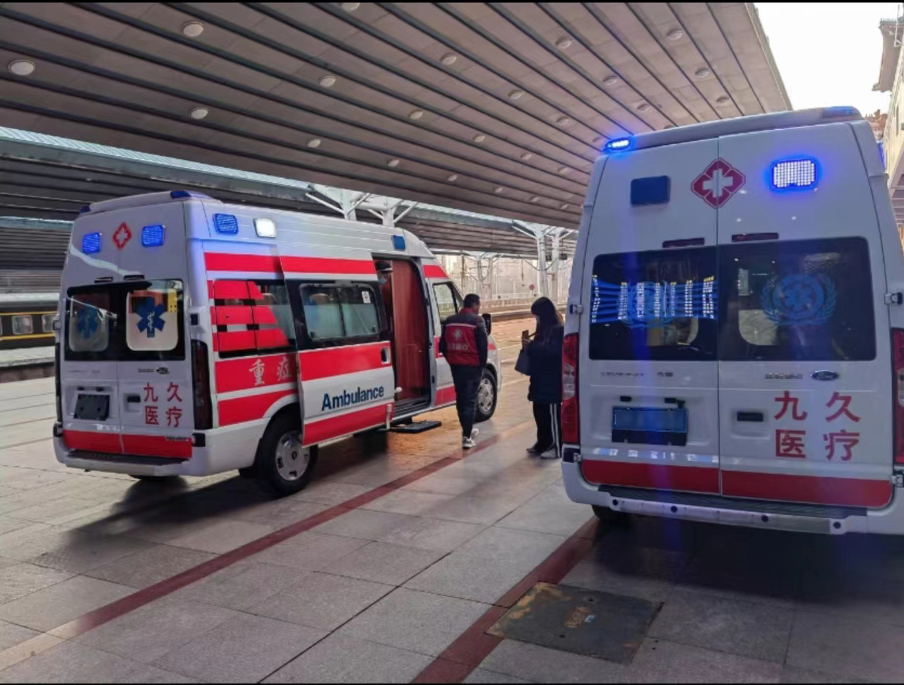 塔城救护车长途转运