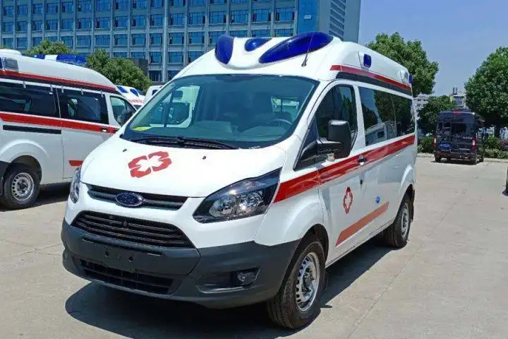 塔城长途救护车转院